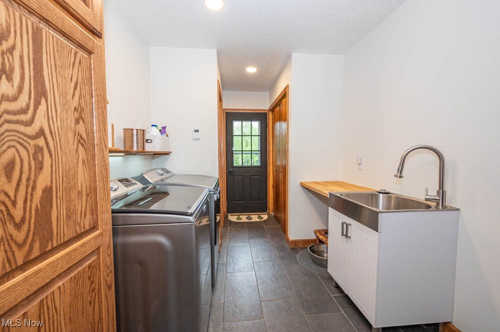 8584 Fisher Road, Diamond, Ohio image 17