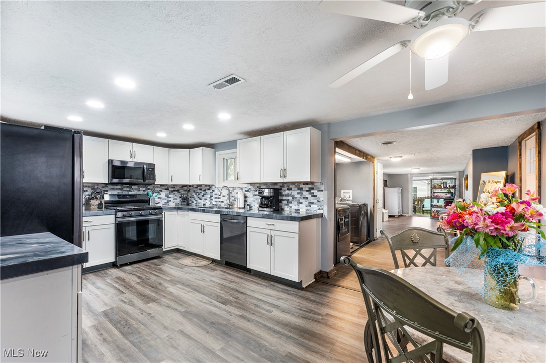 9878 Ridgewood Drive, Twinsburg, Ohio image 10