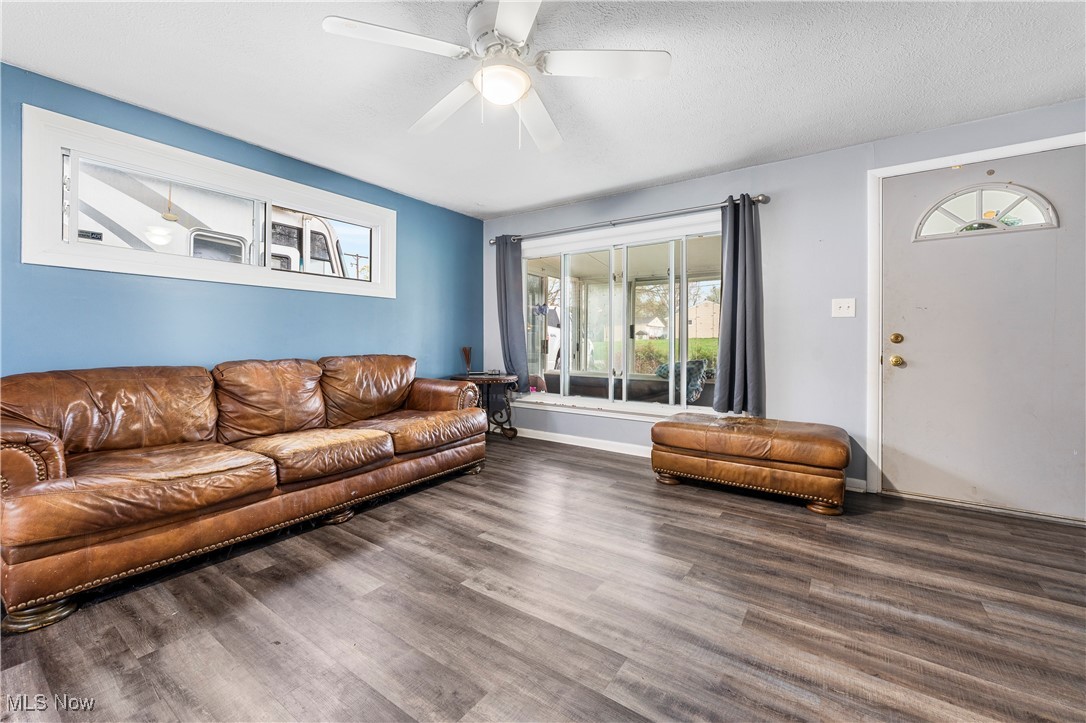 9878 Ridgewood Drive, Twinsburg, Ohio image 4