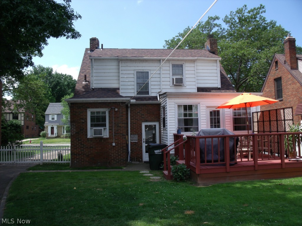 Utopia Beach - Residential