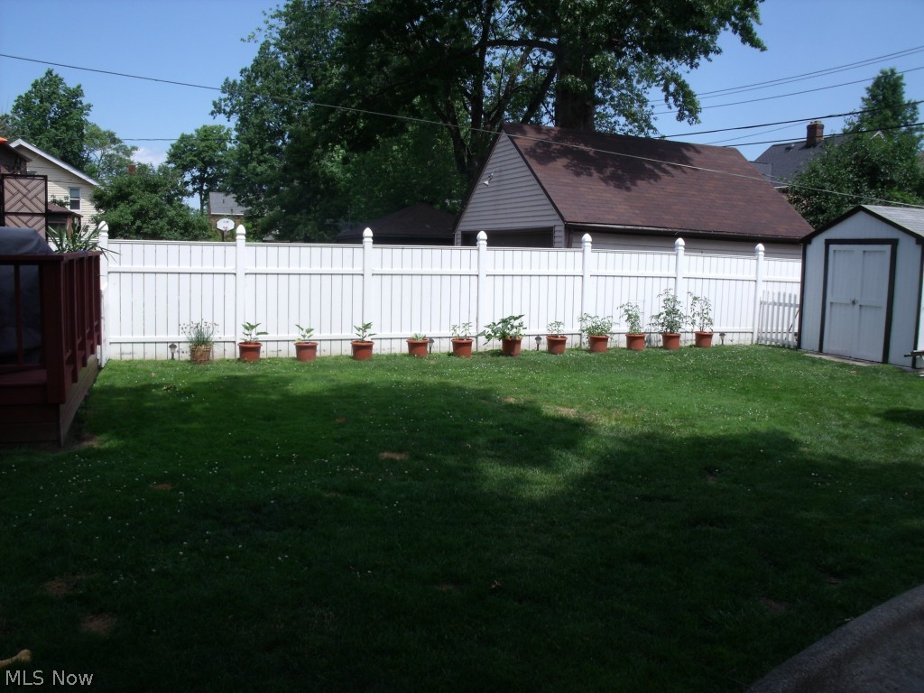 Utopia Beach - Residential