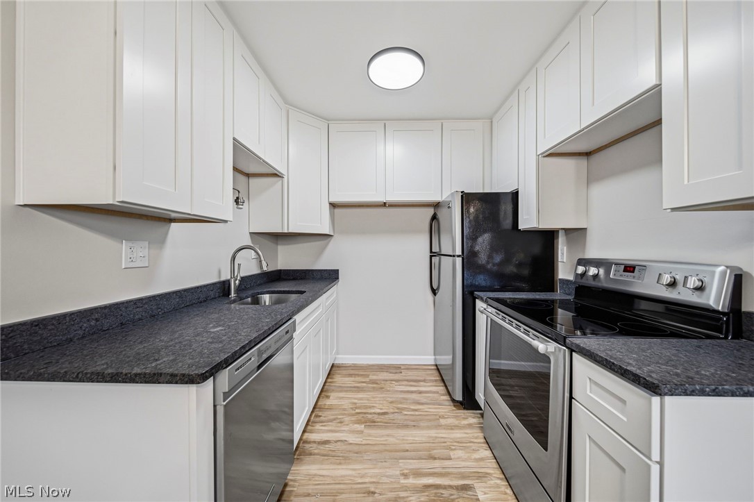 River Oaks Estates - Residential