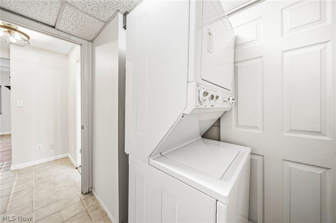 River Oaks Estates - Residential