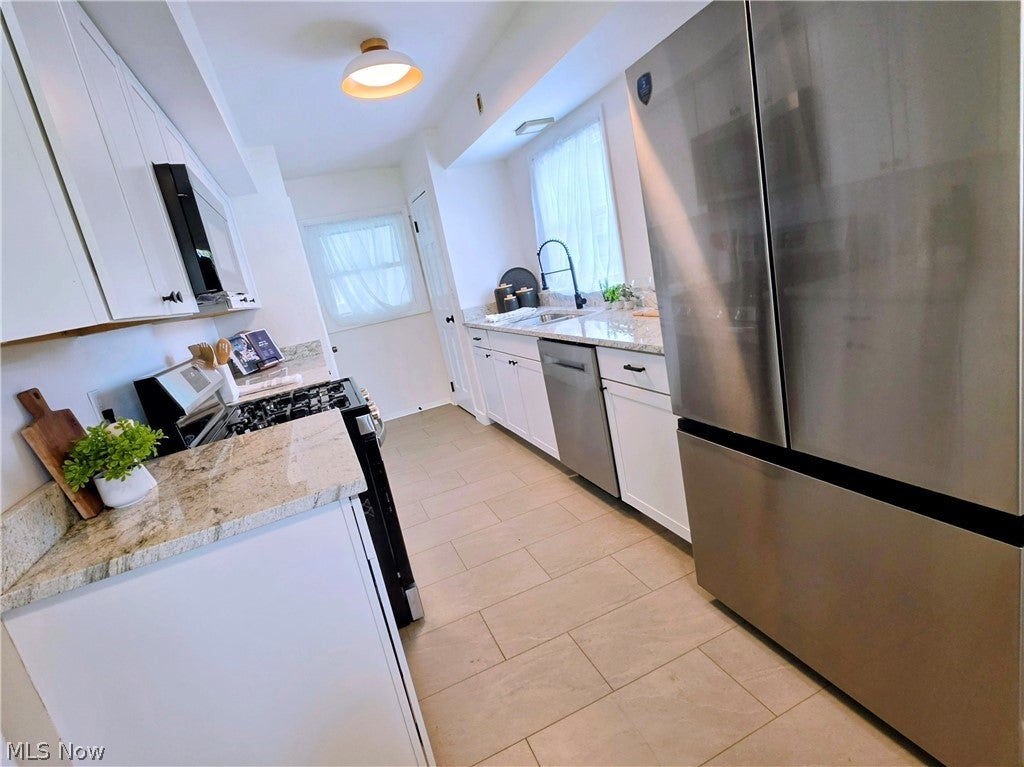 5193 Pinecrest