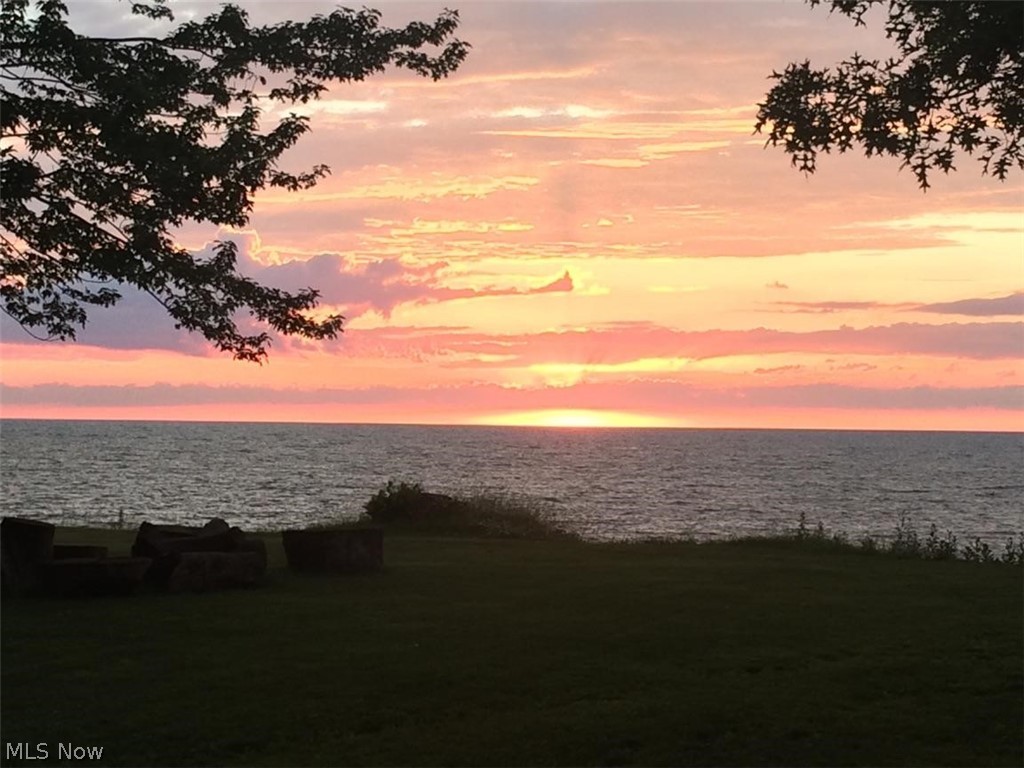 Lake Erie Frontage!! A Rare Find!!! Gorgeous Sunset Views from your Dream Home! All Utilities Available!!!