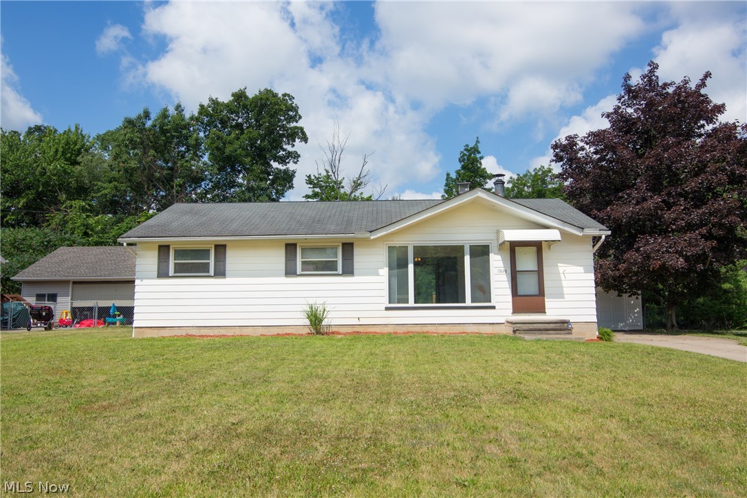 Well Maintained & Updated 3 Bdrm, 1.5 Bth Ranch covers your wants & wishes list, located off Drake, btwn Pearl & Prospect, on a less traveled Rd* The Front Dr welcomes you into an Open Concept, consisting of Neutral Tones, Hrdwd Flrs & Flr to ceiling Stone WBFP/Hearth & Wd Mantel* Natural Light streams in thru the Lg front Picture Window & Sliding Patio Drs off the Din area leading to a Lg Deck overlooking a Full Fenced in Yard* An Open, Updated & spacious Kit offers Ceramic Flrng, Newer Cabinets/Pantry Cupboard & Counters, All white Appl's (gas stove), double SS sink & window overlooking yard* A Semi Updated Full Bth w/Tub provides a Newer Vanity, Med Cabinet, Toilet, Rain Shower head & light Fixtures* 2 Spacious Bdrms (1 w/ hrdwd/other w/carpet), offer Dbl Dr closet space & face the front of the home* A generous Mstr Bdrm overlooking the back offers dbl dr closet space w/organizer & 1/2 Bth w/ newer Vanity, Light fixture & Flrng* The Partially Fin Full Bsmt consists of a Lg Rec rm w/