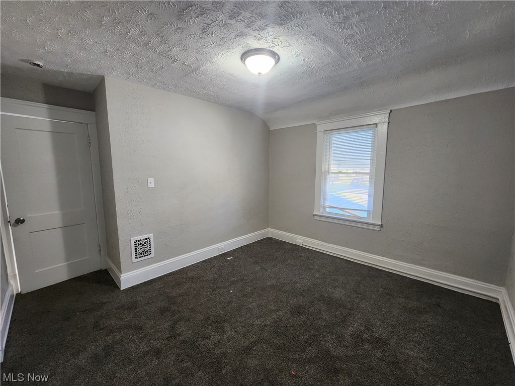 Shaker View - Residential