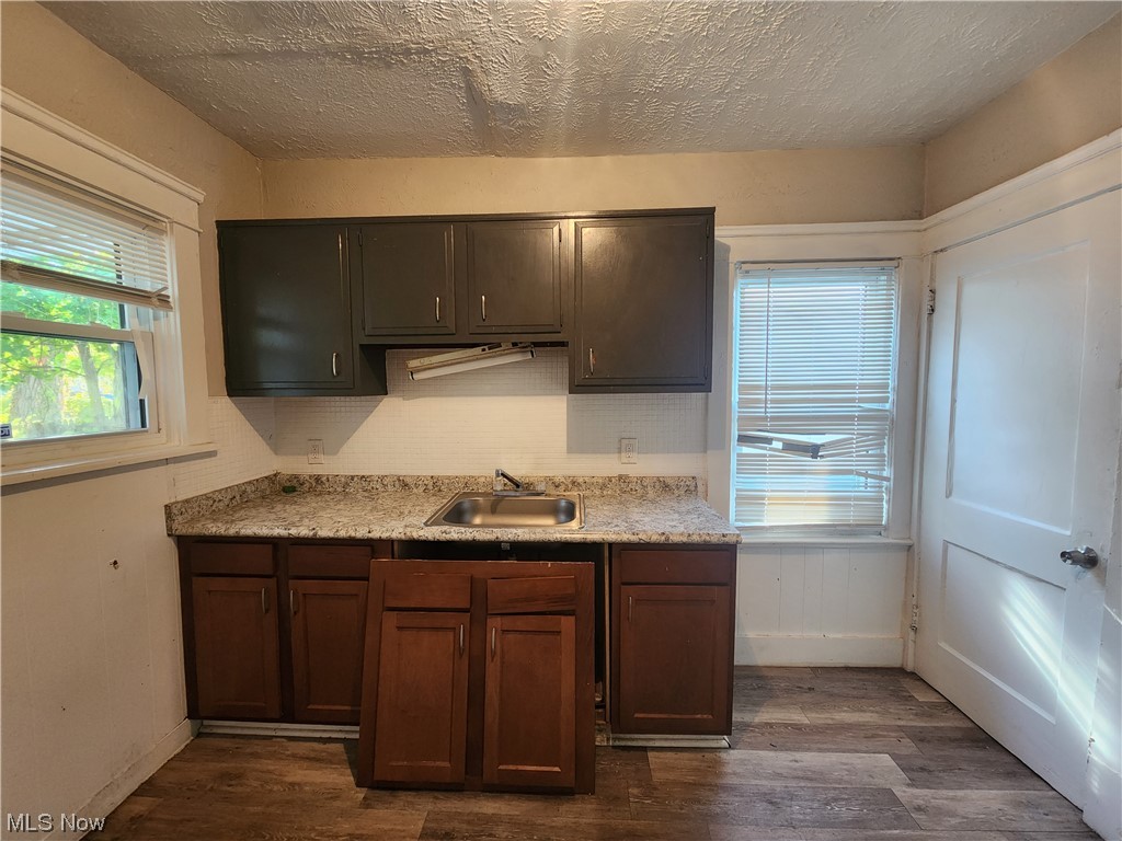 Shaker View - Residential