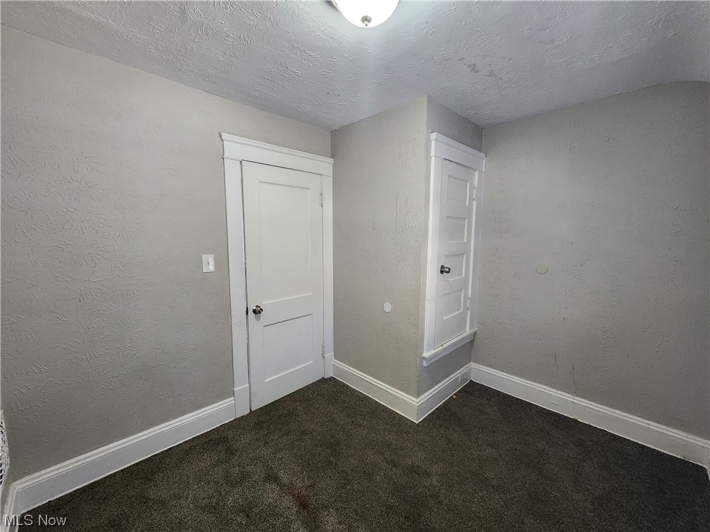 Shaker View - Residential