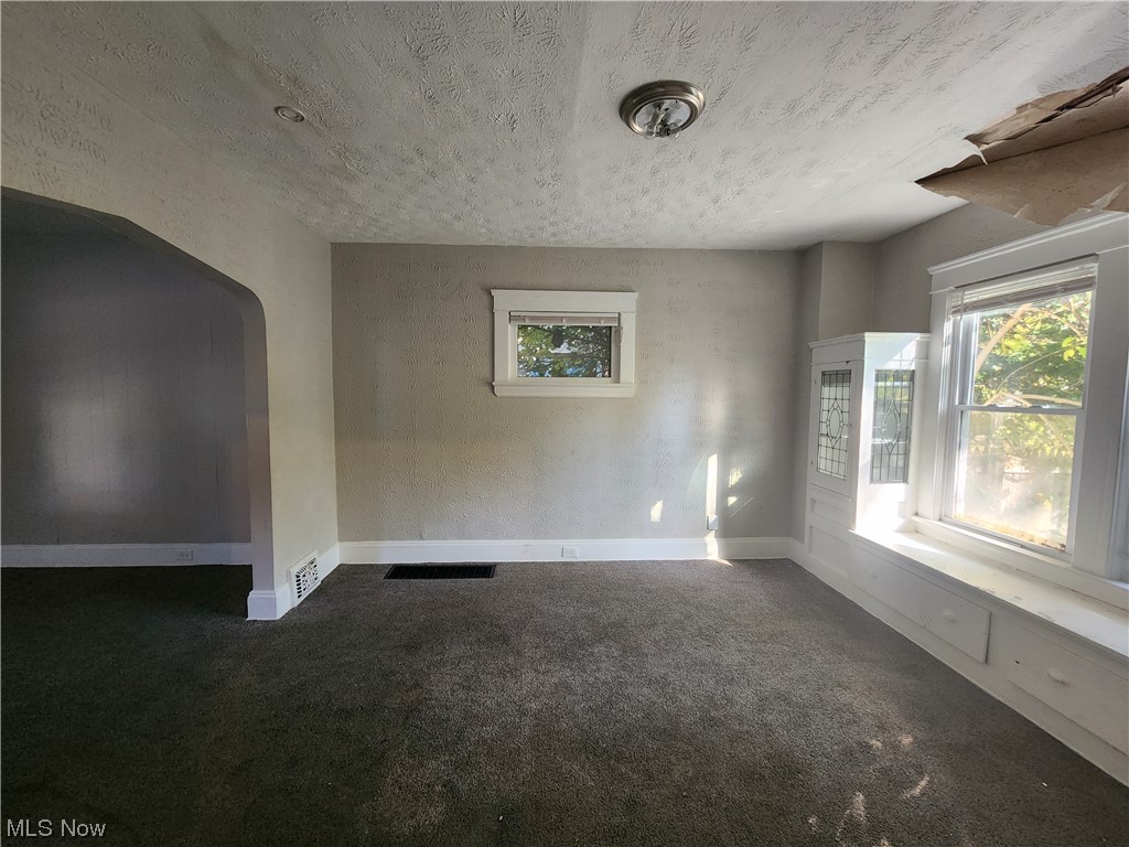 Shaker View - Residential