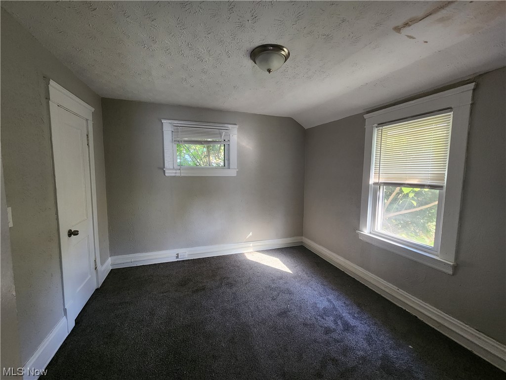 Shaker View - Residential