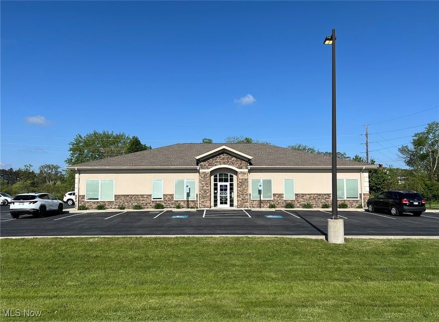 Fully-leased building with land for expansion. 5,248 sq. ft. dental office built in 2017 with 0.50 acre outlot for development. Located next to high-traffic Kroger Plaza. Adjacent property is also for sale. Principals of owner are licensed agents.