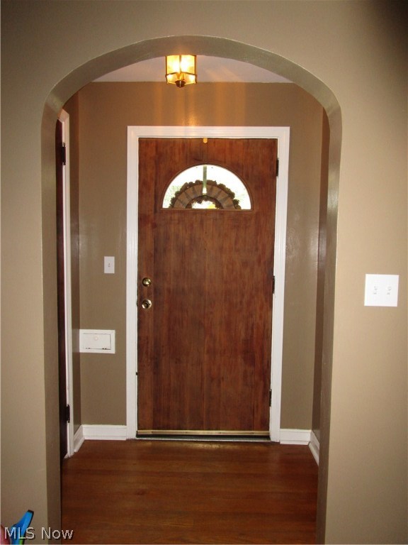 Village/Simon Troyer - Residential