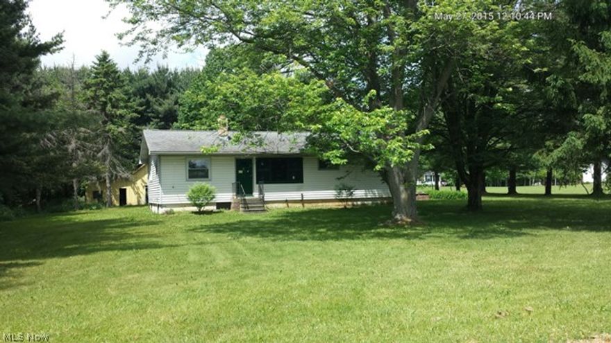 Attractive ranch style home on park like setting. Nice size kitchen with plenty of cabinet space. Full basement. 2 car
garage, out building, and more. Priced to sell! Sold as is!