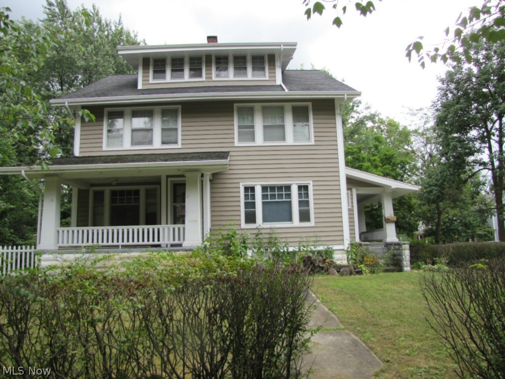 Meadowbrook Land Cos Meadowbr - Residential Lease