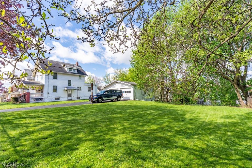 Photo of 296 Kryder Avenue, Akron, OH 44305 (MLS # 5203920)