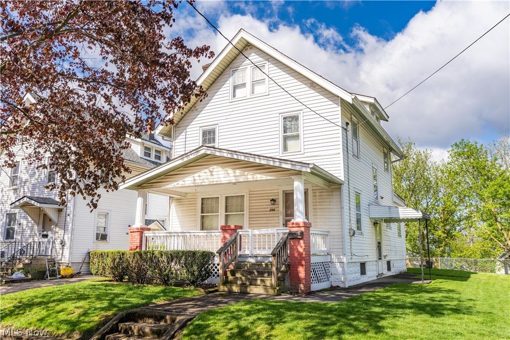 Photo of 296 Kryder Avenue, Akron, OH 44305 (MLS # 5203920)