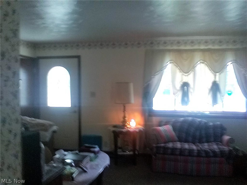 Elizabeth Hayes Prop - Residential