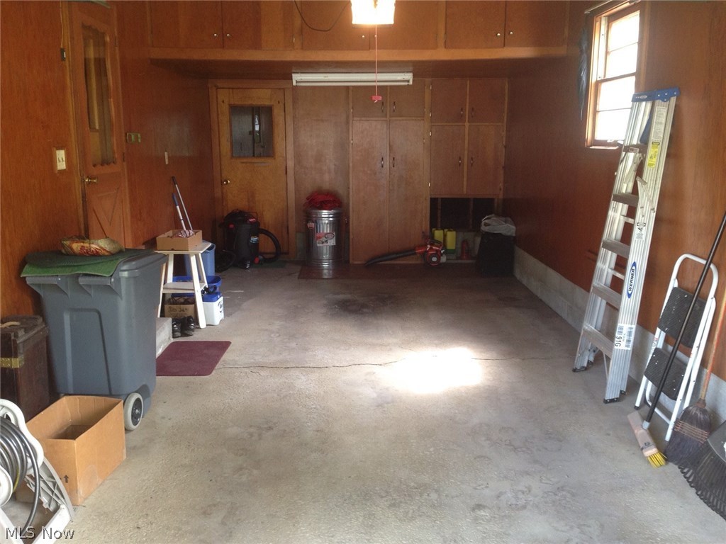 Applewood Acres - Residential