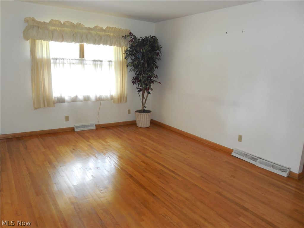 Applewood Acres - Residential