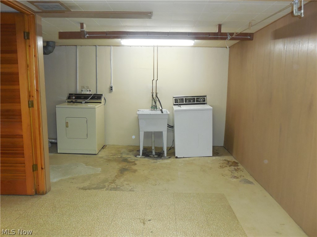 Applewood Acres - Residential