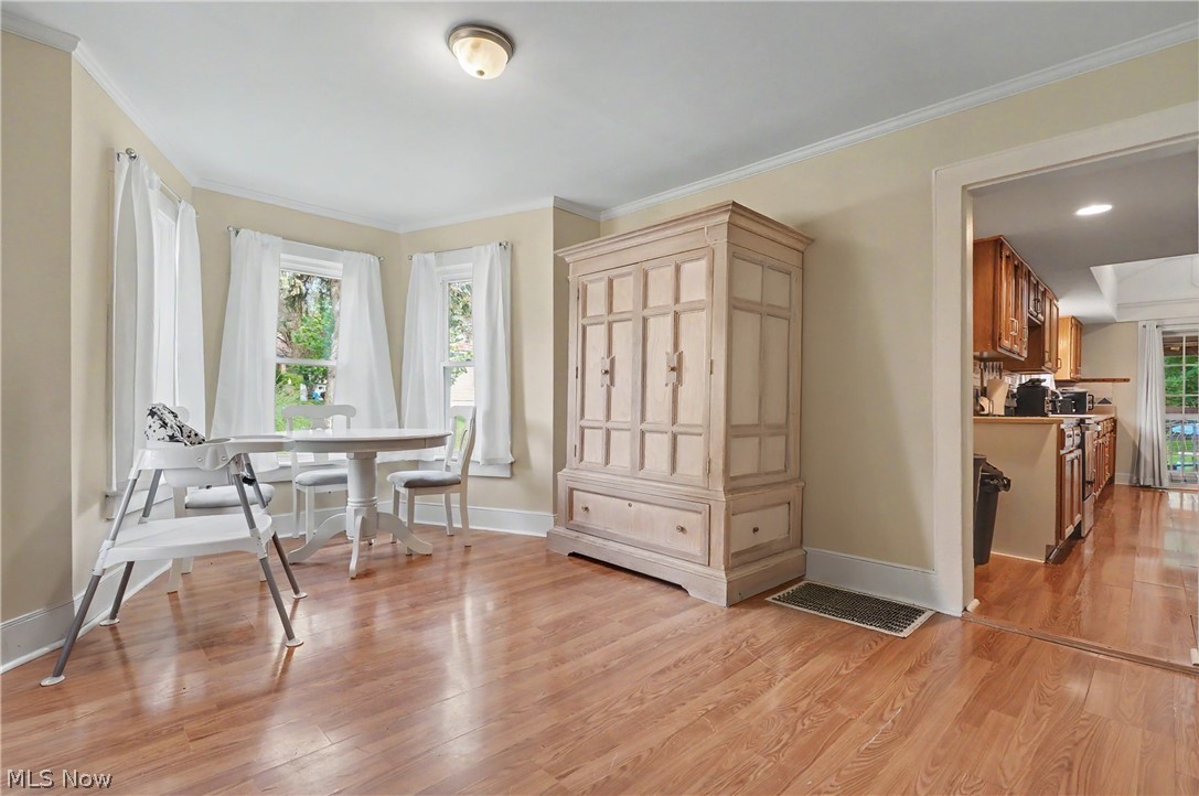 414 W Elm Street
