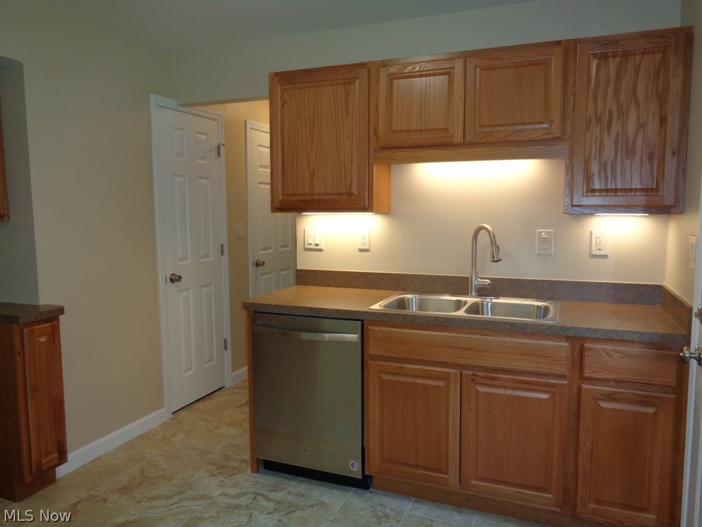 Dover - Residential Lease