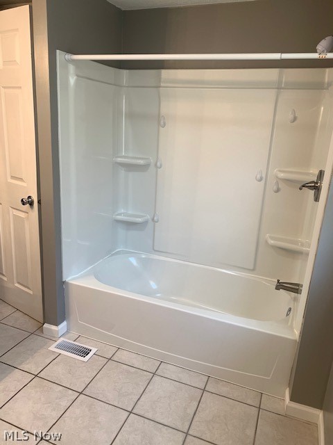 Village/Navarre - Residential