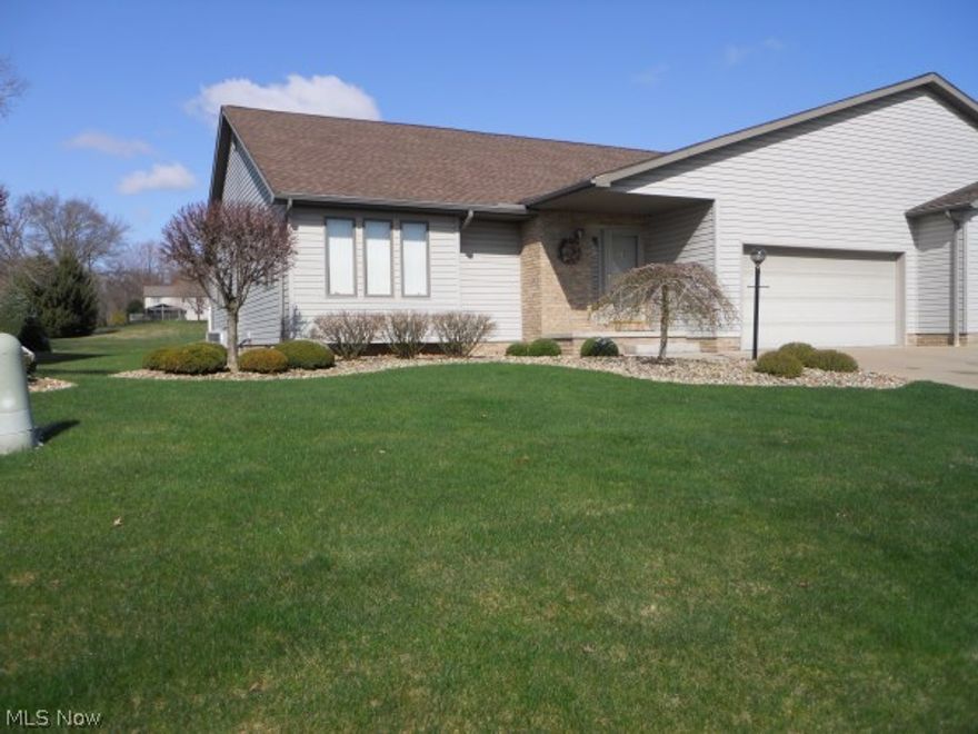 Move right into this lovely ranch condo with 2 bedrooms, 2 full baths, kitchen w/some appliances, dining area, eat-at bar, 1st floor laundry, full basement & sunroom leading to patio w/retractable awning. Home Warranty provided.