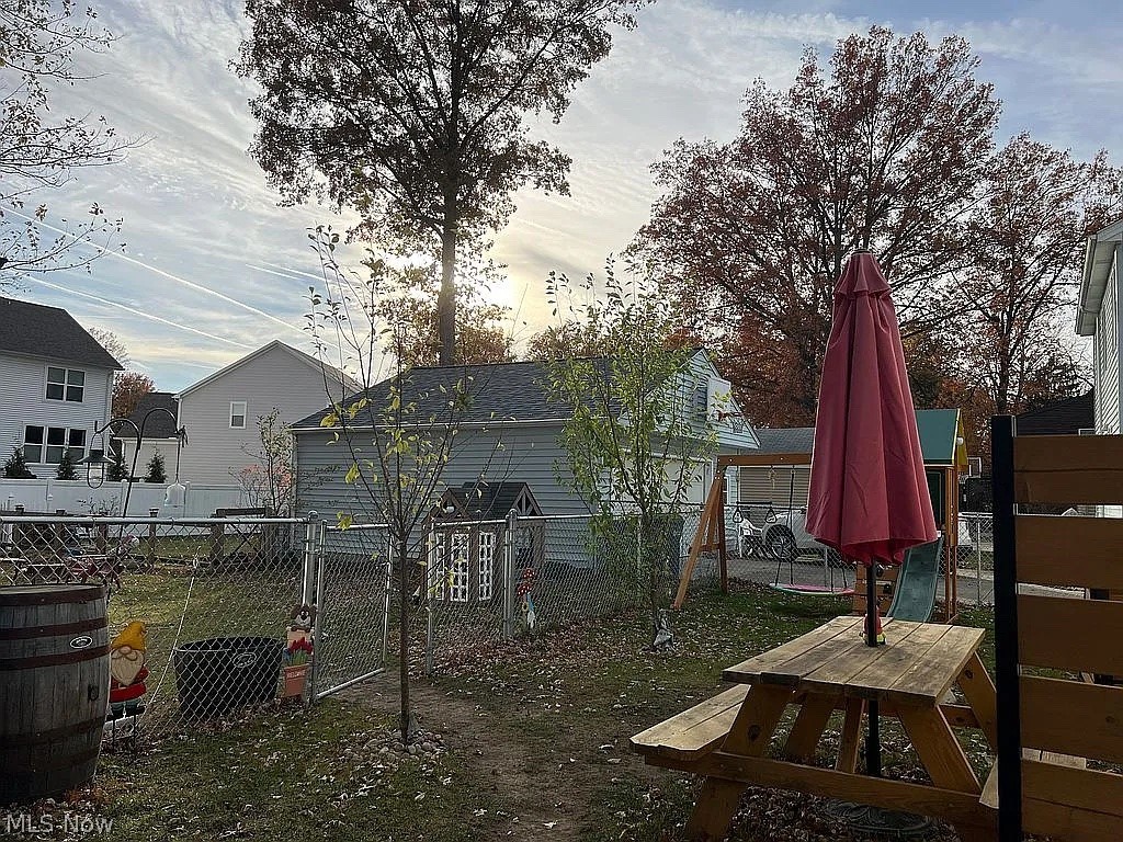 Olmsted 05 - Residential