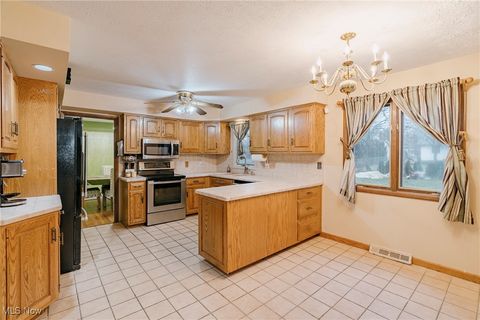 Tiny photo for 5193 Ashwood Drive, Lyndhurst, OH 44124 (MLS # 5180560)