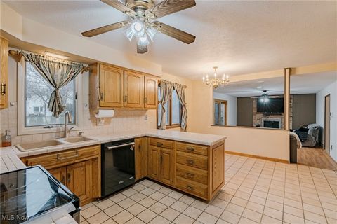 Tiny photo for 5193 Ashwood Drive, Lyndhurst, OH 44124 (MLS # 5180560)