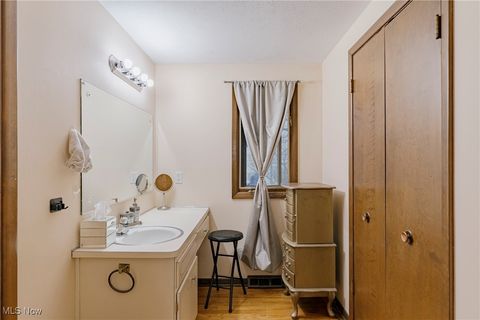 Tiny photo for 5193 Ashwood Drive, Lyndhurst, OH 44124 (MLS # 5180560)