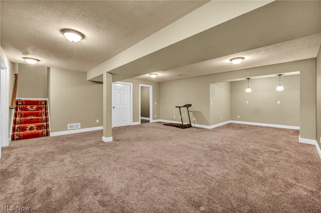 White Oak Hills Sub Ph 3 - Residential