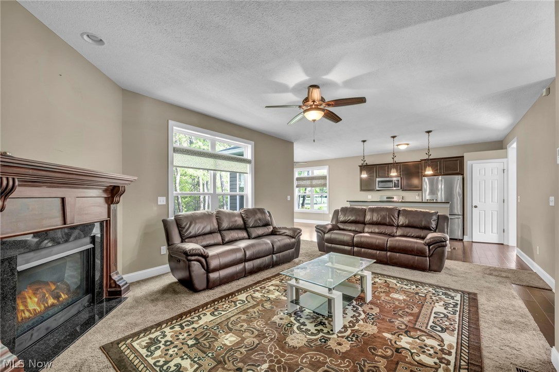 White Oak Hills Sub Ph 3 - Residential