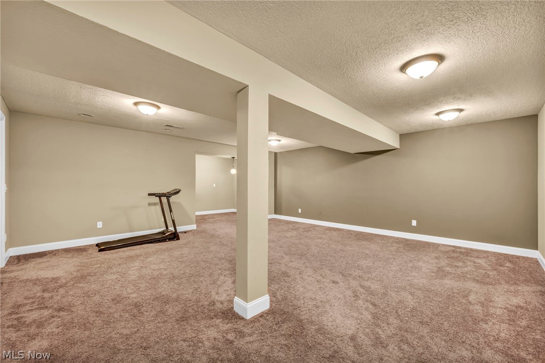 White Oak Hills Sub Ph 3 - Residential