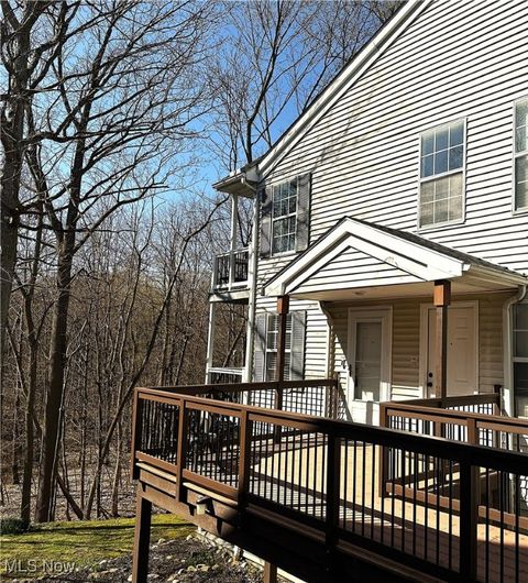 1904 Stoney Run Circle Broadview Heights OH 44147