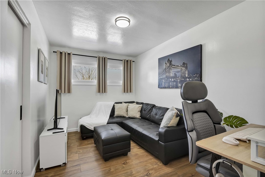 Mina 01 - Residential