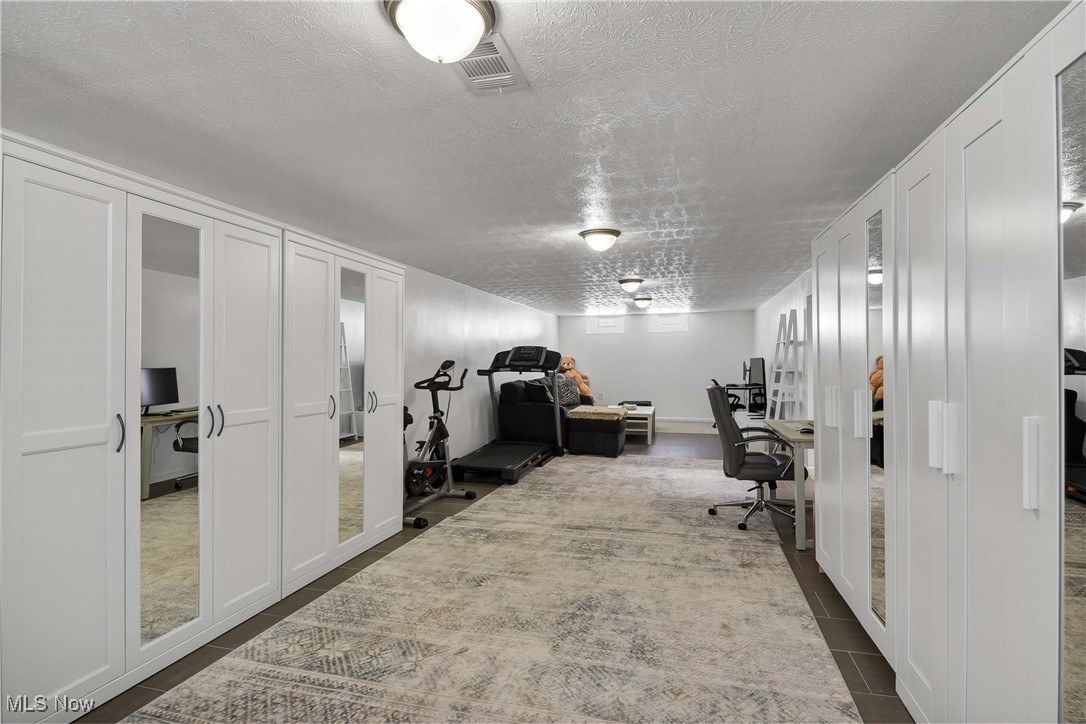 Mina 01 - Residential