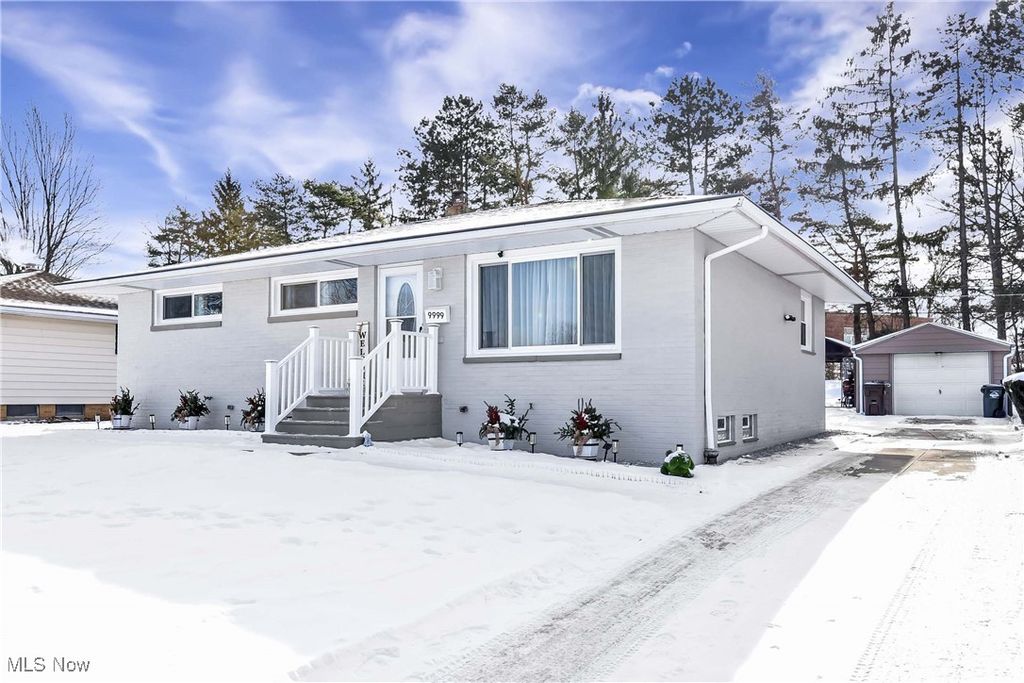 Photo of 9999 Reichert Road, Parma, OH 44130 (MLS # 5185429)