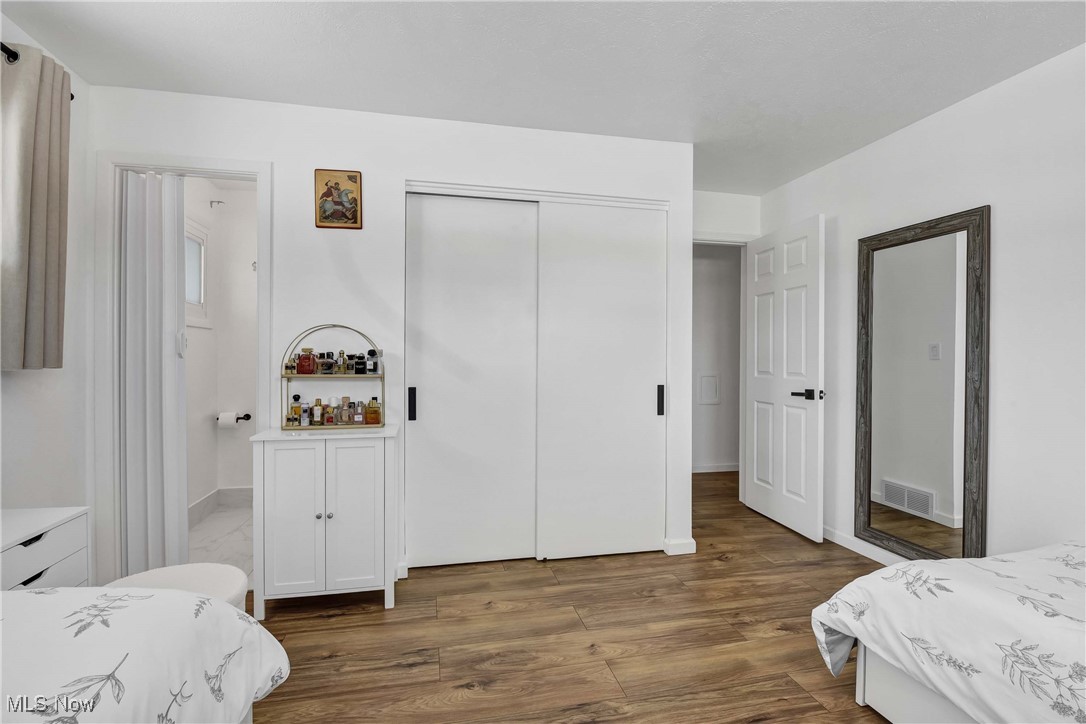 Mina 01 - Residential