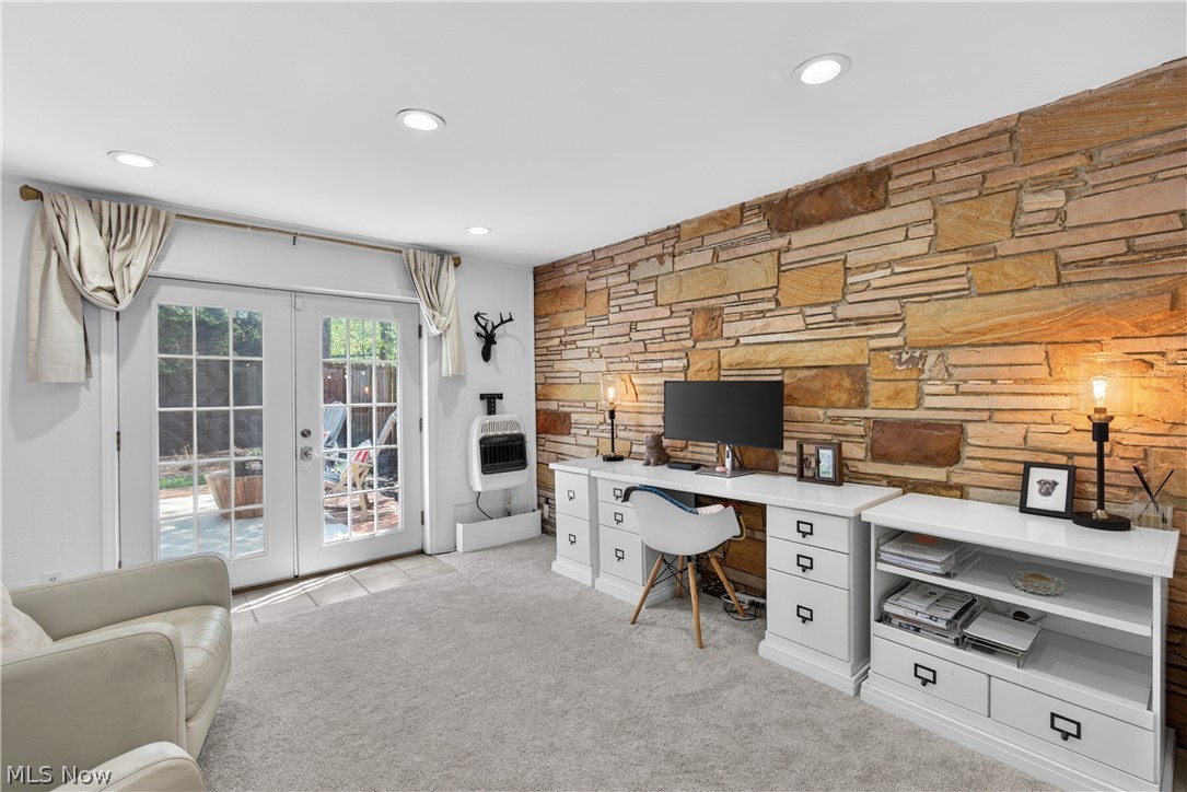 Rapid Transit - Residential