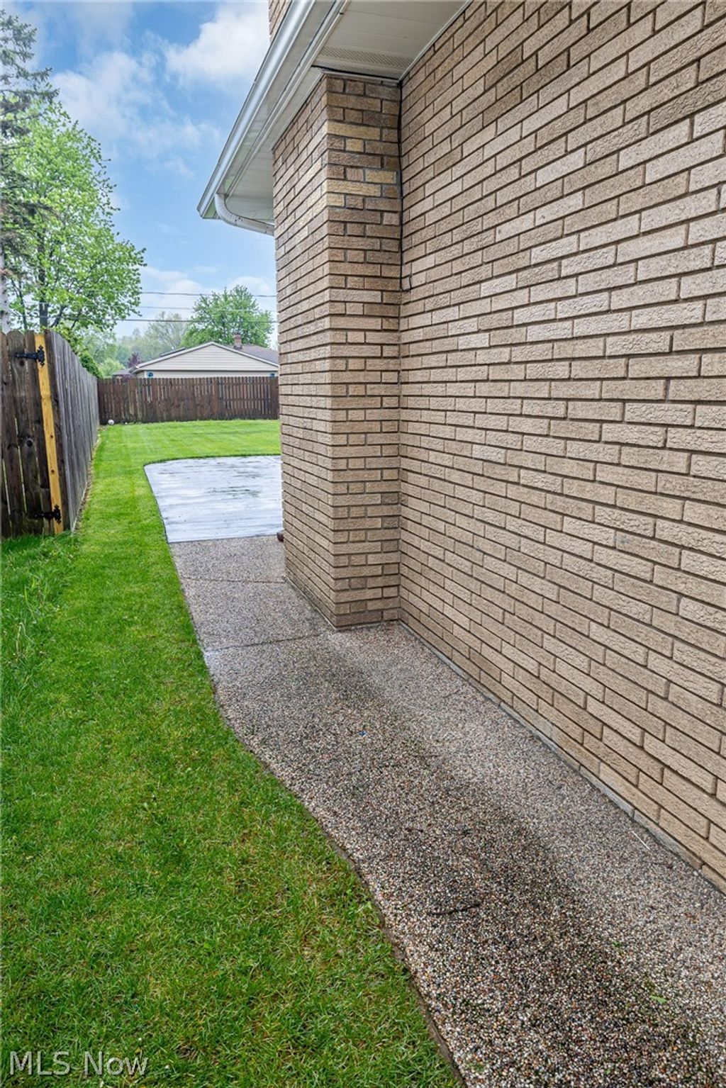 Photo of 12017 Denver Drive, Parma Heights, OH 44130 (MLS # 5198197)