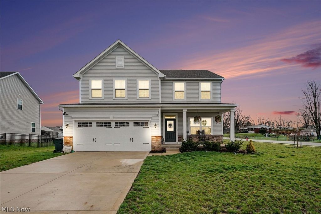 Photo of 3268 Stoneleigh Road NE, Canton, OH 44721 (MLS # 5212807)