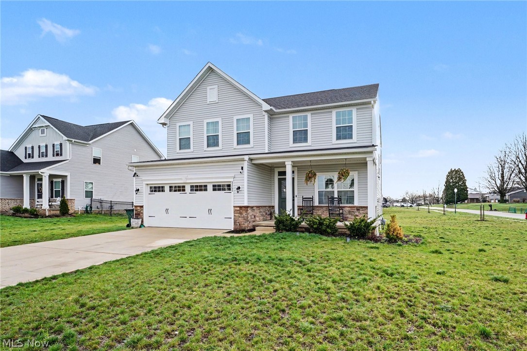 3268 Stoneleigh Road NE