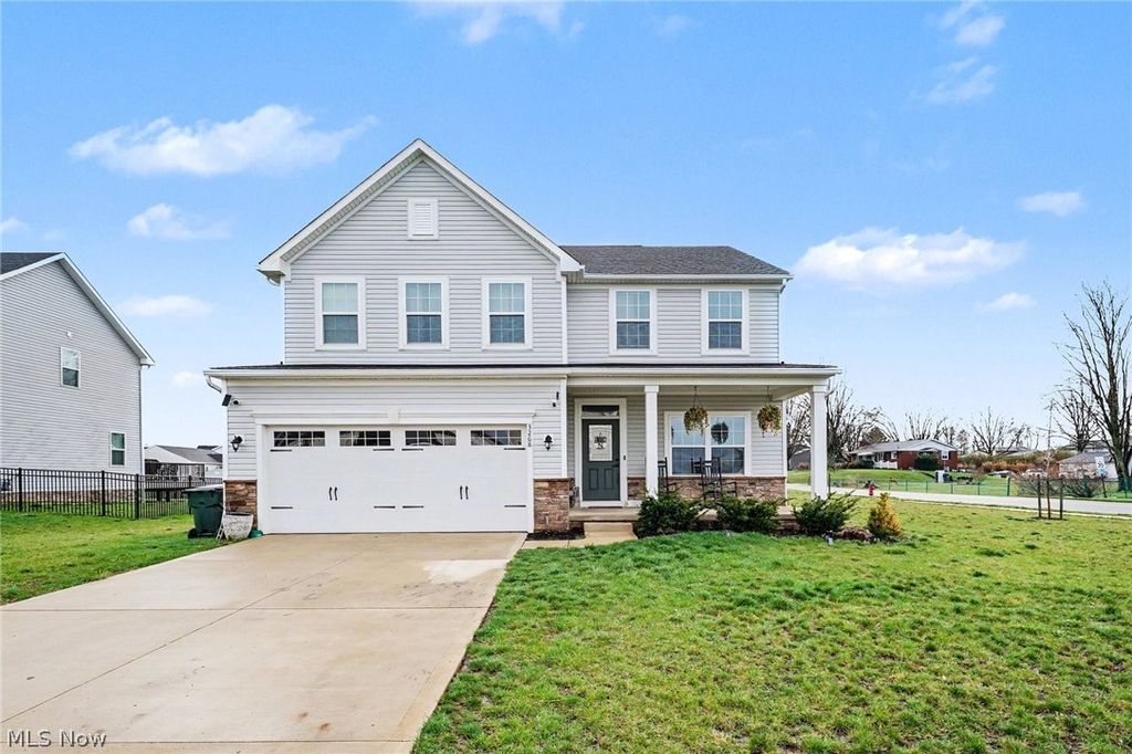 Photo of 3268 Stoneleigh Road NE, Canton, OH 44721 (MLS # 5212807)