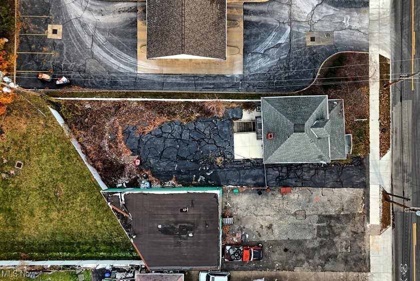 Euclid 15 - Commercial Sale