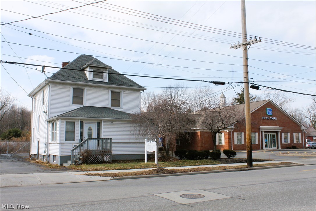 988 E 185th Street