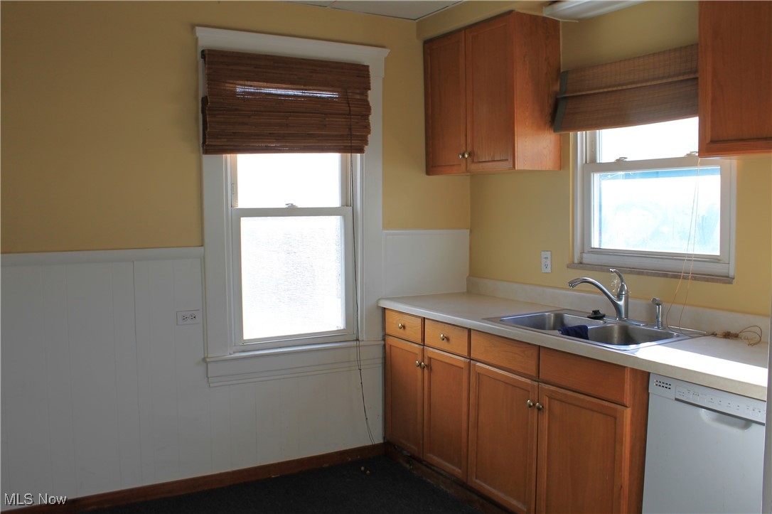 Euclid 15 - Commercial Sale