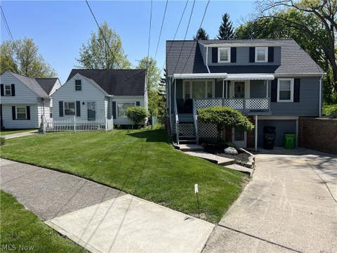 Homes For Sale - 10828 Mountview Avenue<br/> Garfield Heights, OH 44125